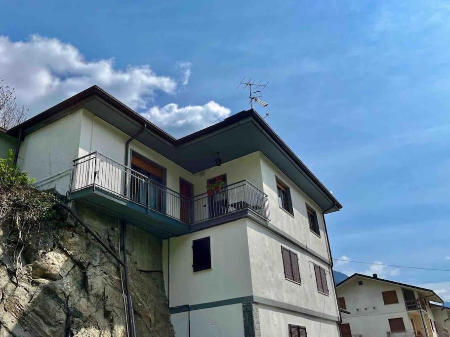 La Casa Di Sabi Apartment Locana Екстериор снимка